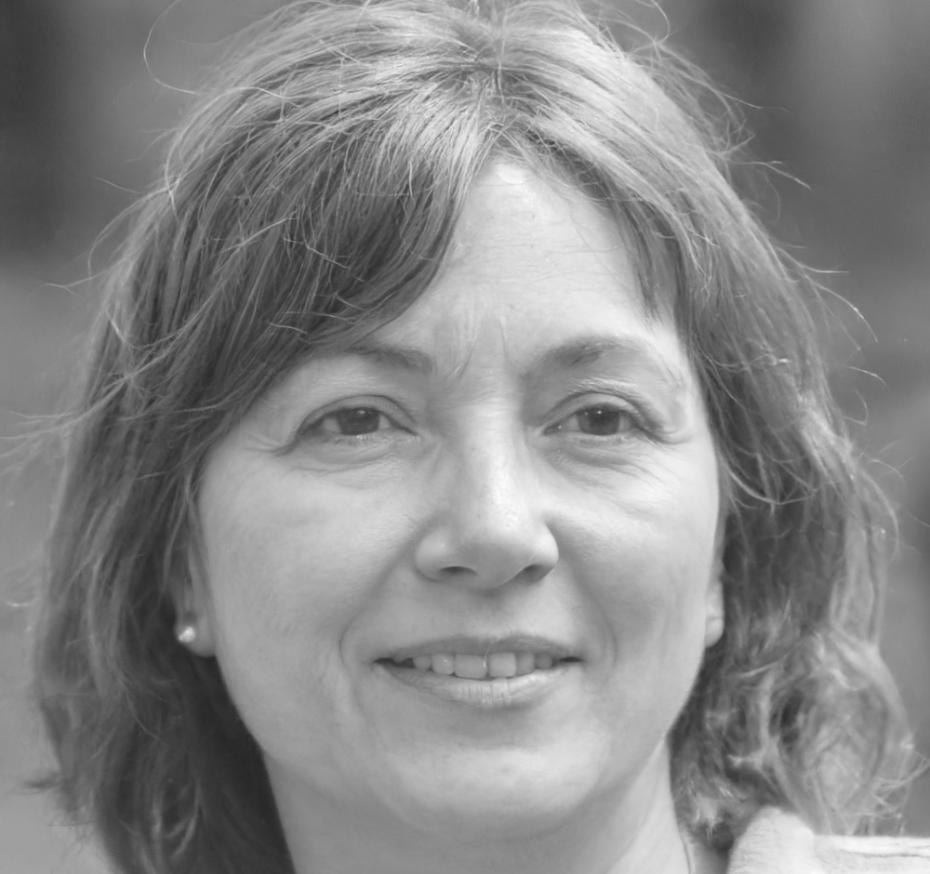 Porträt von Renate Völker, Finanzanalystin